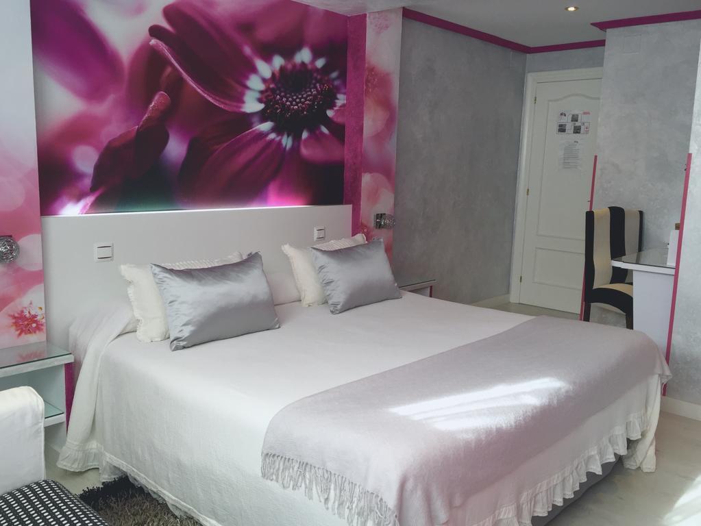 El Jardin Hotel โซโต เด ลามารินา ภายนอก รูปภาพ